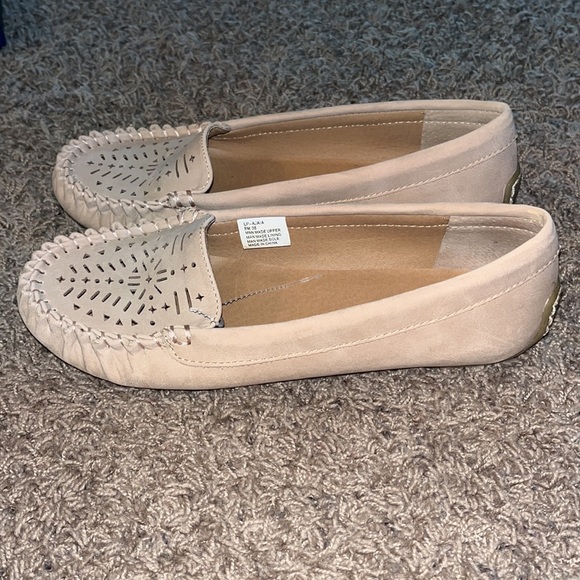 Lucky Brand Flats - Picture 2 of 5